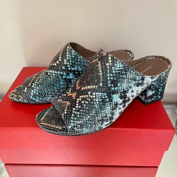 Donald Pliner Snake Print Heels - Picture 1 of 5